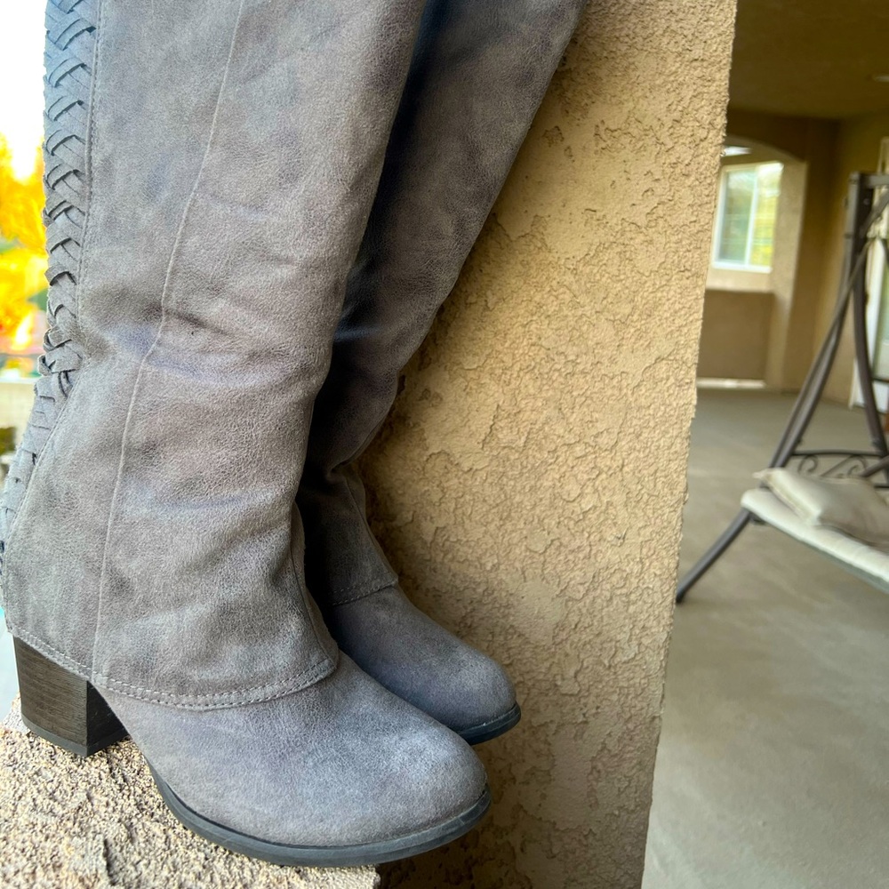 Beautiful grey and black boots